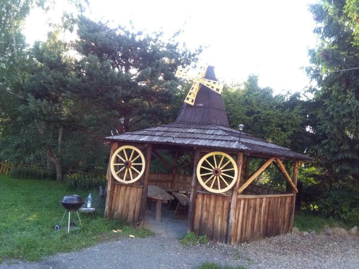 Apartamento Jasionka Ustrzyki Dolne Exterior foto